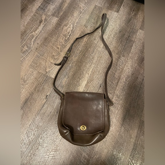 Dark brown vintage Coach purse - Picture 1 of 7